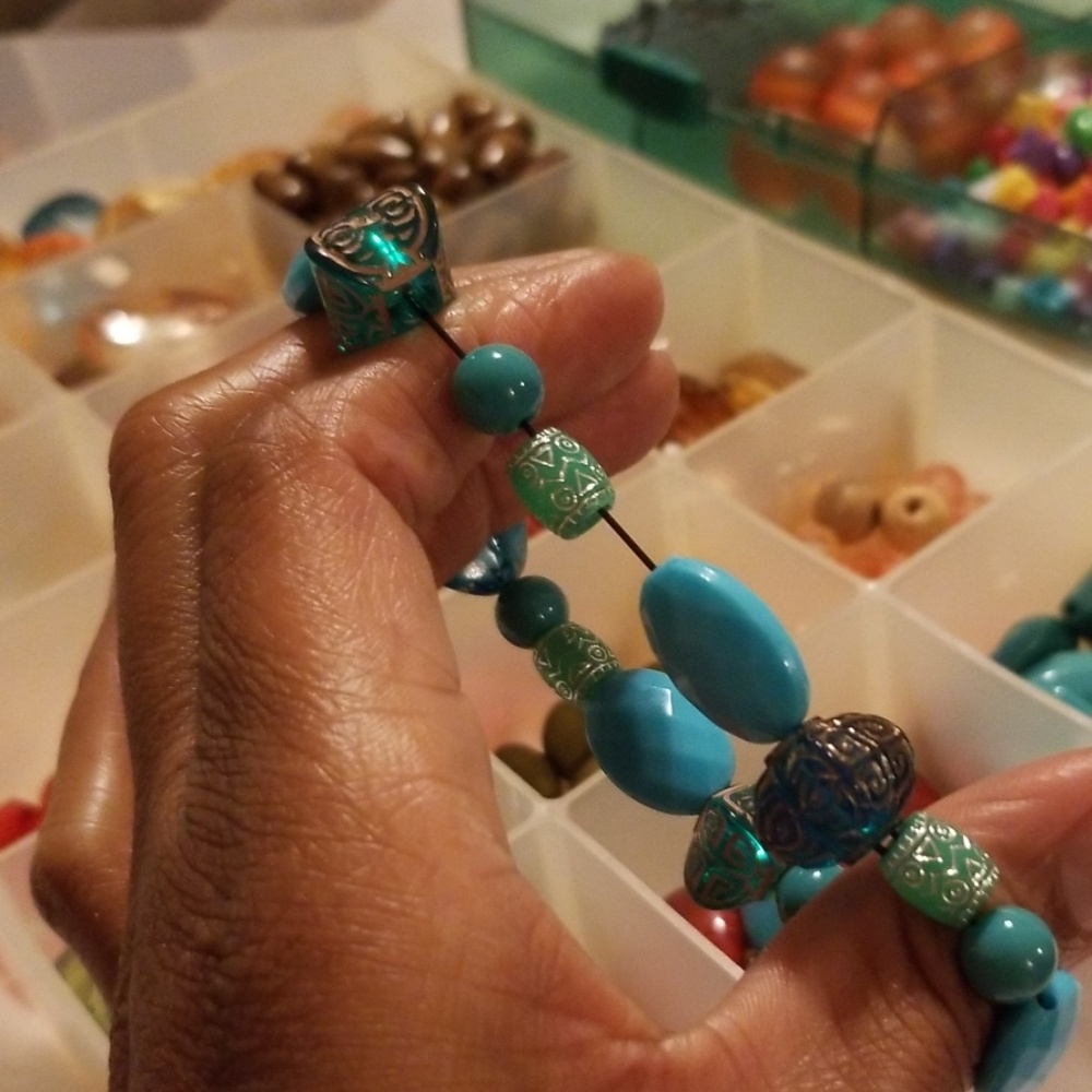 Handcraft bracelet - Picture 3 of 4